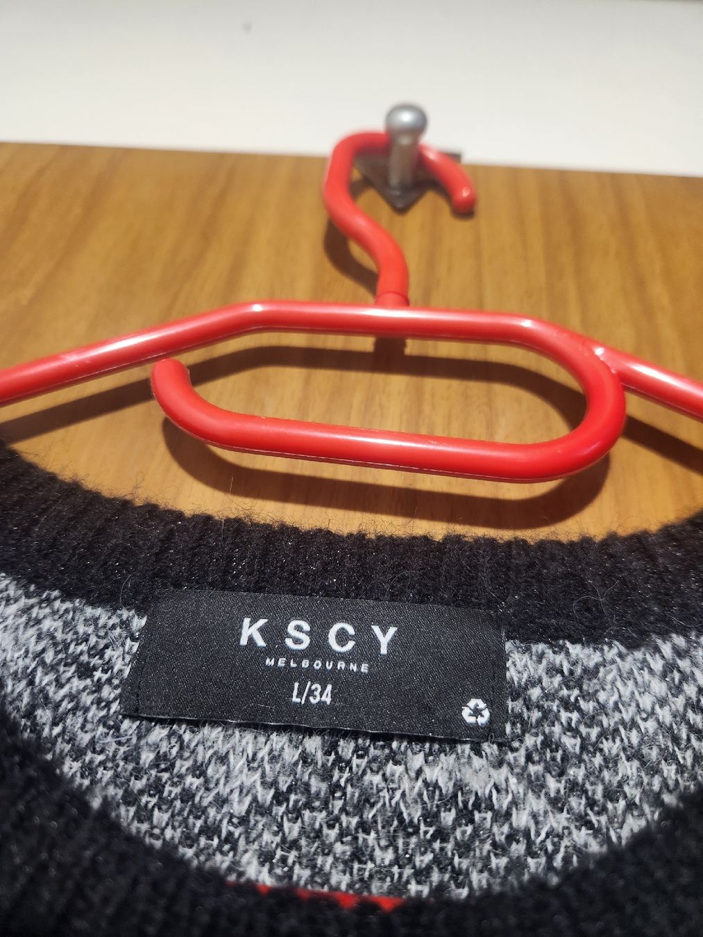 Maglioni & Felpe: Pull KSCY MELBOURNE noir blanc motif L/34 – Usato da Niedergösgen venduto da Eva2410 4