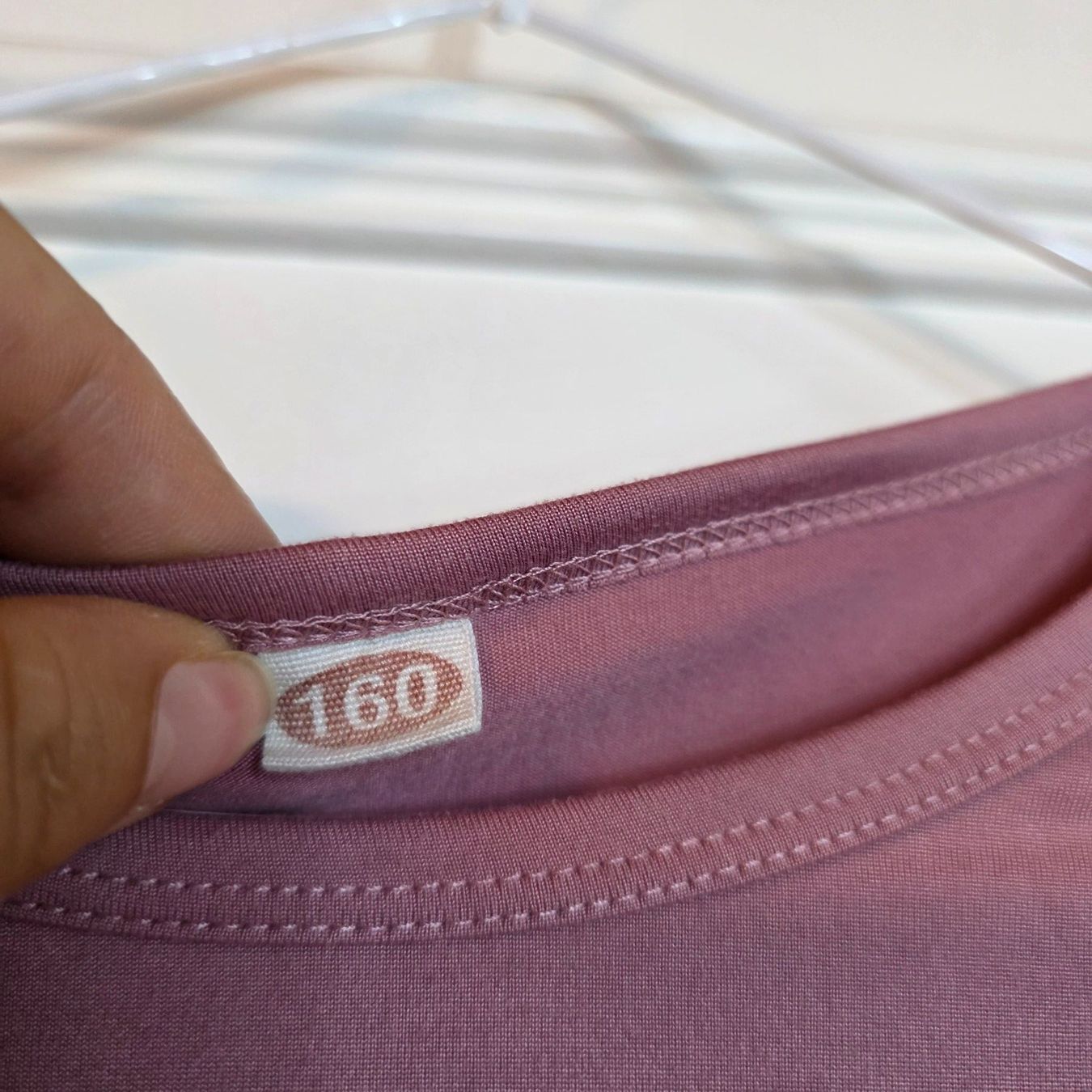 Camicette, T-shirt & Top: Mädchen Bluse 160 – leicht & elegant – Usato da Wald ZH venduto da CapLux 1