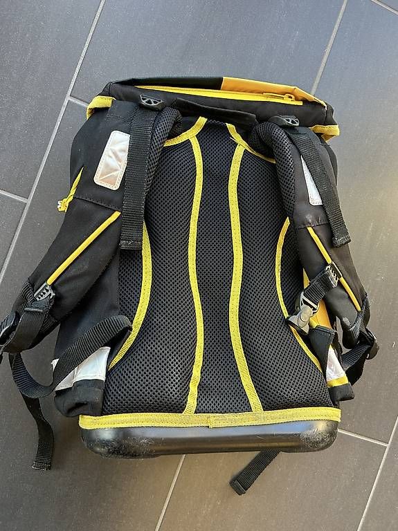 Borse & Zaini: Funki Schulrucksack 4 Jahre getragen  – Usato da Zäziwil venduto da Yvonne2532 1