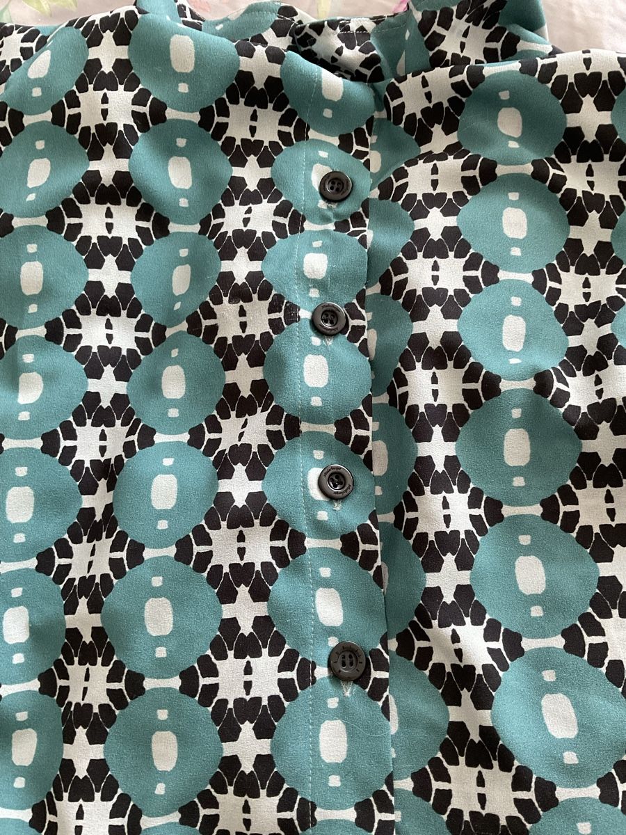 Niederberger Blusen: Niederberger oversize Bluse gem. Masse – Gebraucht aus Urdorf von alda02 6