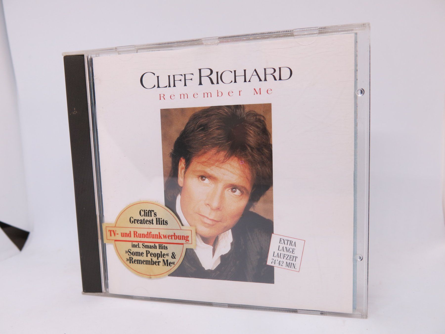 CDs: CD Cliff Richard – Remember Me – Gebraucht aus Ernetschwil von