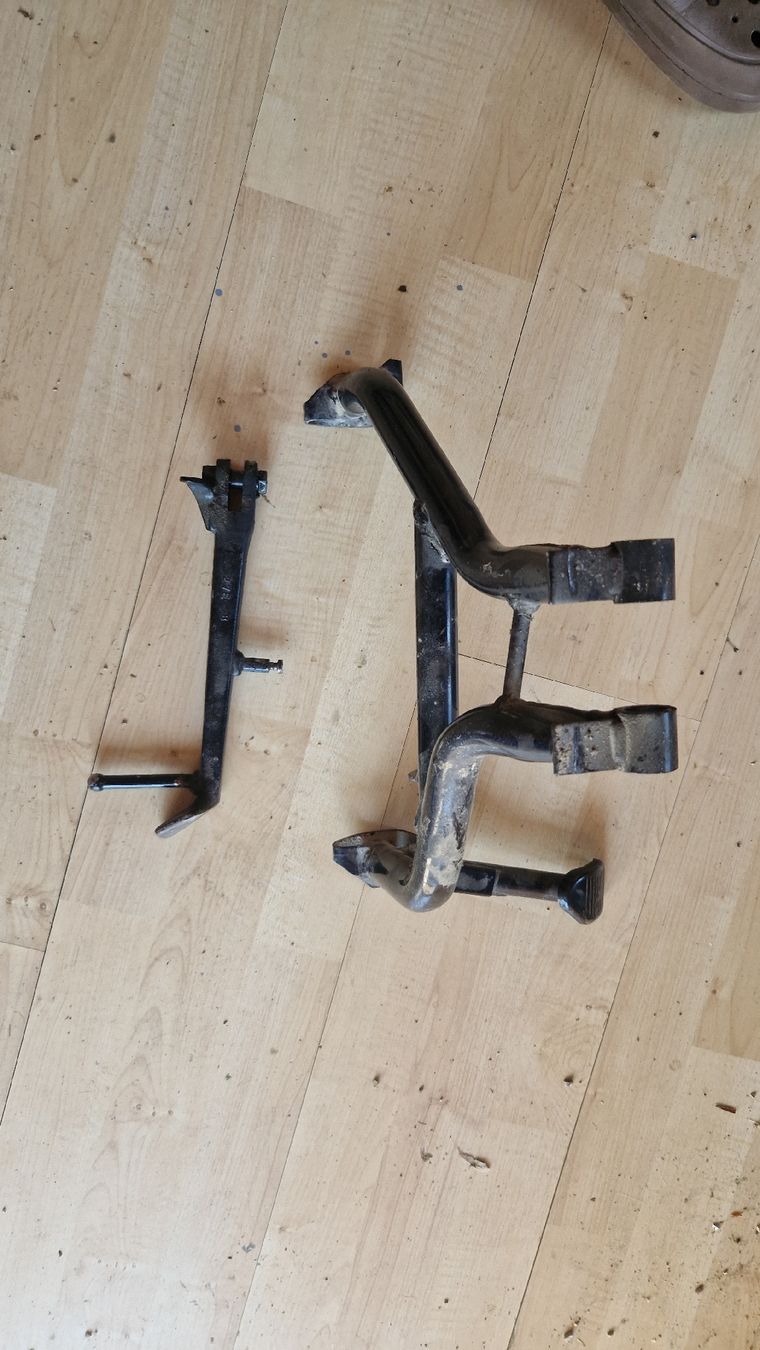 Ständer: Suzuki GSF Seitenständer + Aufbockständer – Gebraucht aus Thunstetten von Cyberwurst 2