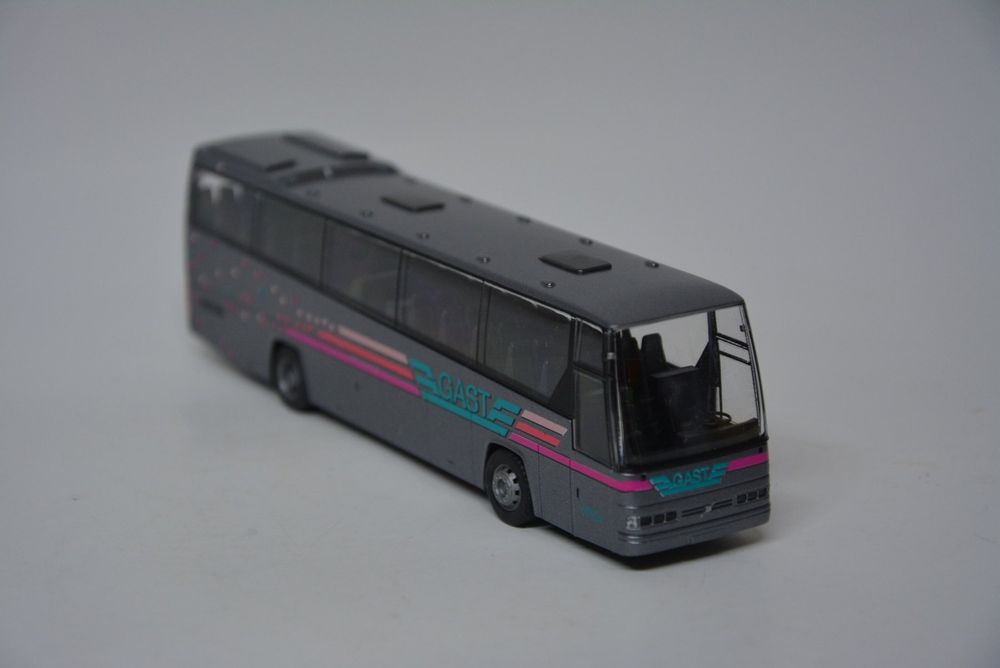Volvo B12-600 GAST Utzendtorf (CH) , Rietze , 1:87 | Acheter sur Ricardo