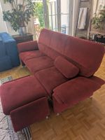 Rotes velour sofa