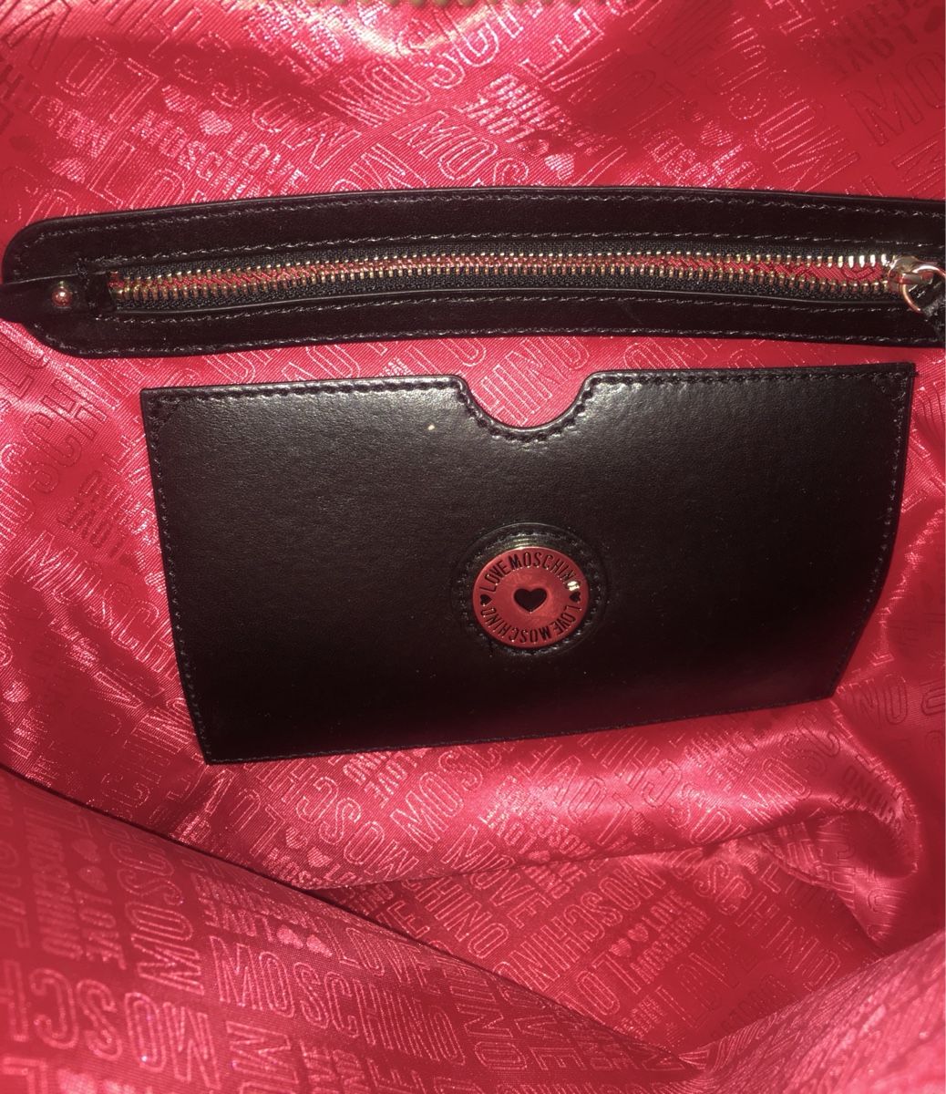 Moschino Rucksäcke: LOVE MOSCHINO RUCKSACK neuwertig – Gebraucht aus Unteraegeri von MH203 7