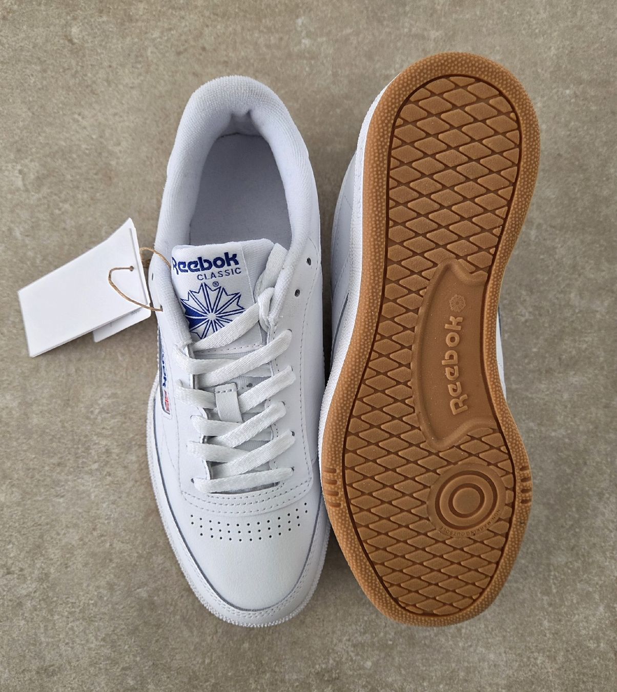 Reebok Scarpe da uomo: Reebok Club C 85 - NEW – Nuovo e nell'imballaggio originale da Crissier venduto da viguzzz 1