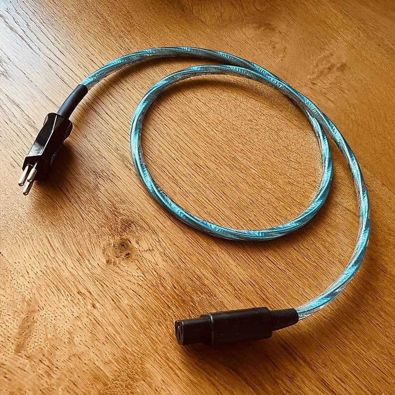 Câbles: Trigon Volt CH Netzkabel  | 1.3m | Neu & klangstark – D'occasion à Adlikon b.Regensdf par Cabelking_87 3