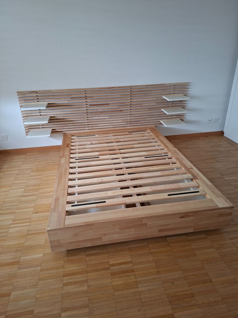Ikea Letti: Ikea Bett zu verkaufen – Usato da Schwerzenbach venduto da dor_x6pz 1