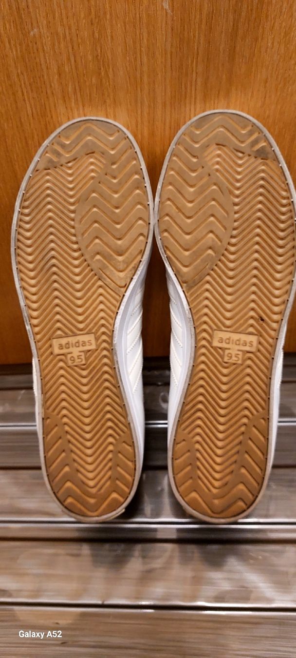 Herrenschuhe: Baskets Adidad portées 1 fois. T 44 – Gebraucht aus Genève von Martinbng 6