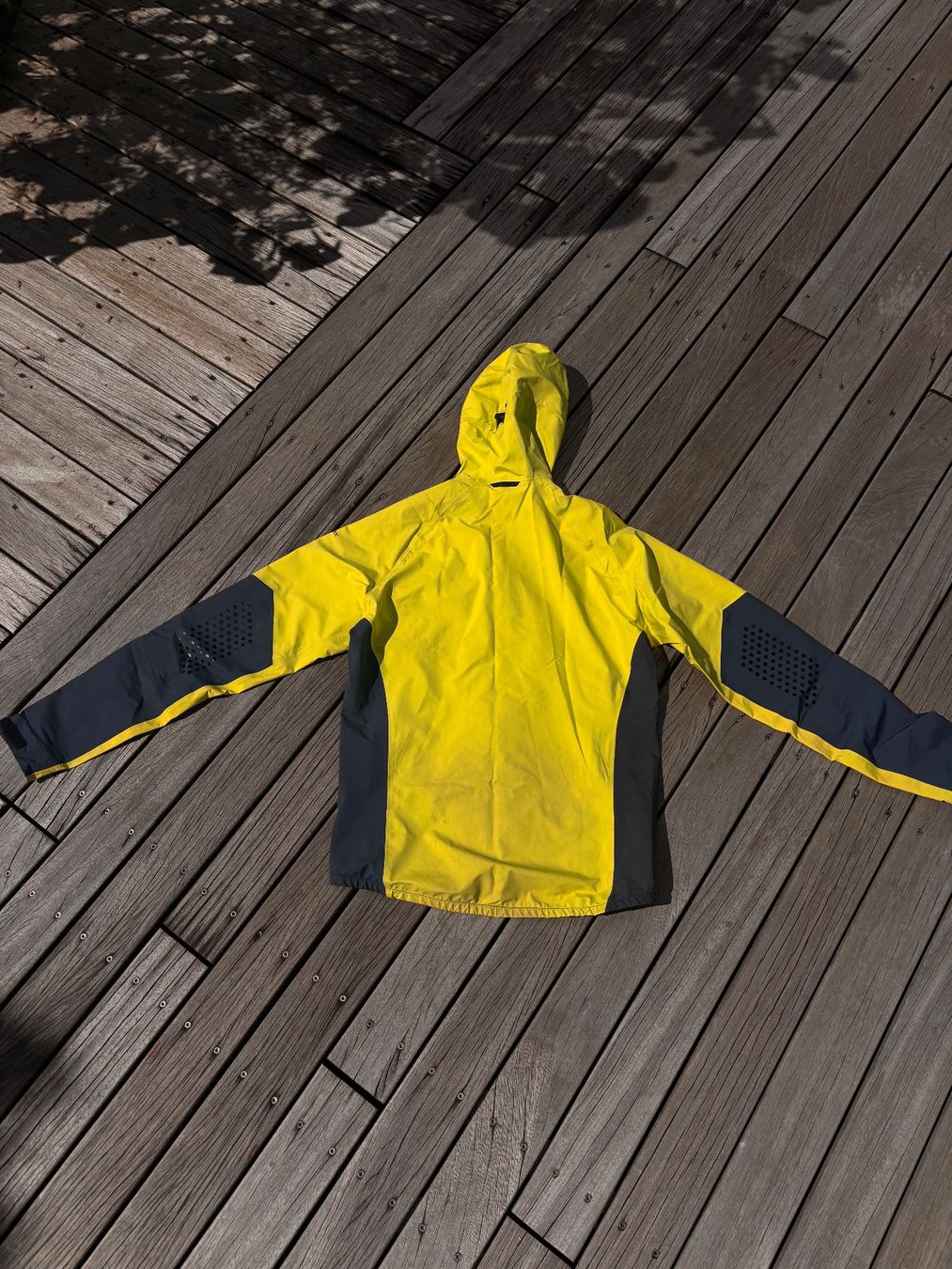 Peak Performance Giacche: Peak Performance Unisex Hardshell Jacke Goretex – Usato da Hittnau venduto da Tschagger 1