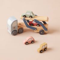 Holz Auto Transporter mit 4 Autos ab 12 Monaten