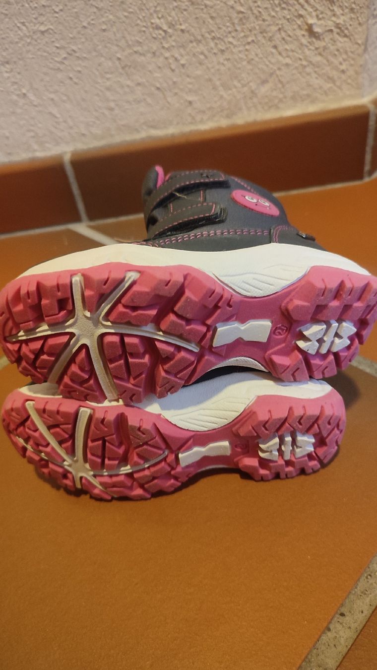 Schuhe für Mädchen: Winterschuhe neu Grösse 27 – Neu und originalverpackt aus Bäretswil von Gartenzwergin 3