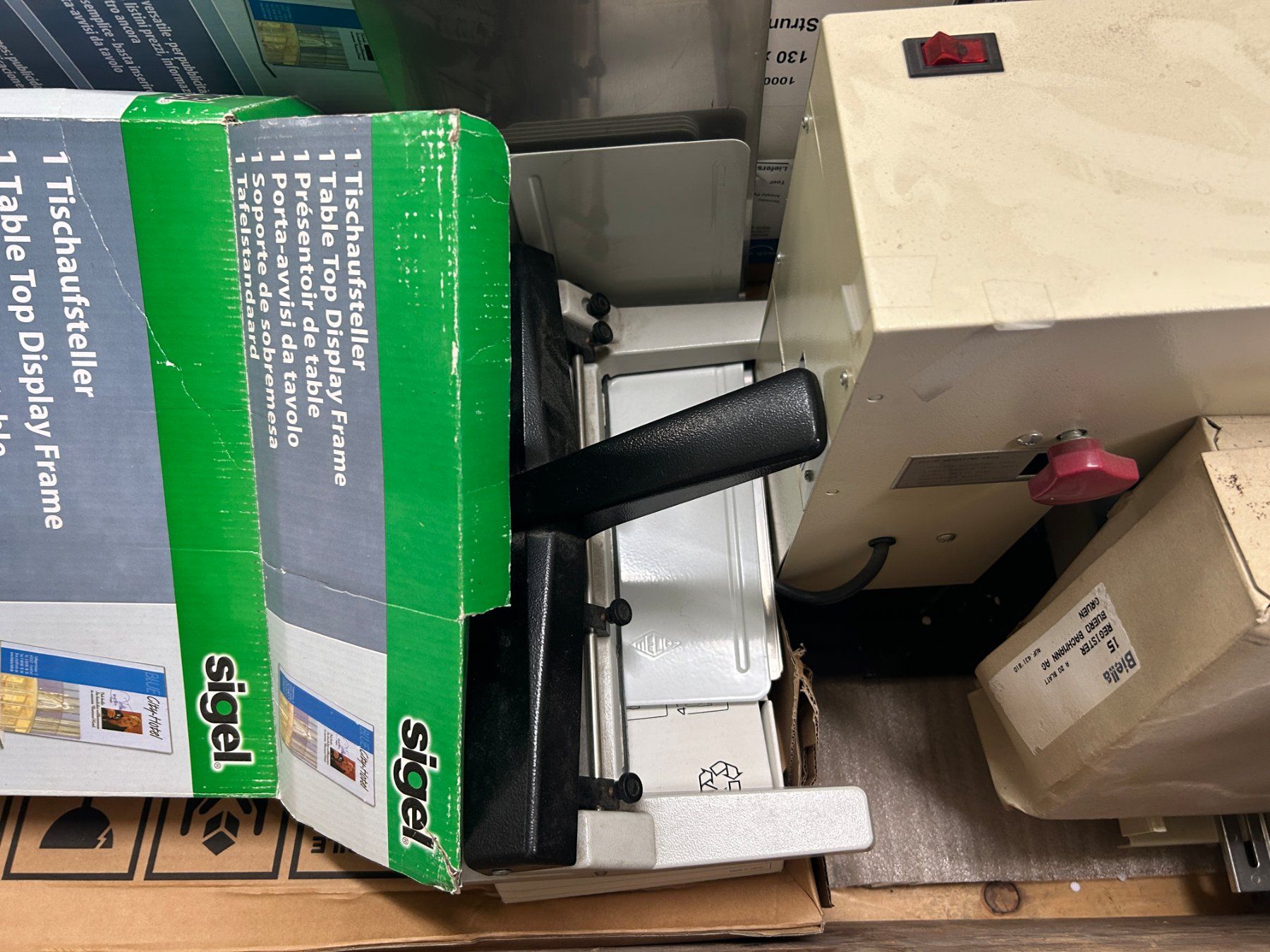 Ordner: Posten Büromaterial – Gebraucht aus Zofingen von Maschinenfabrik 3