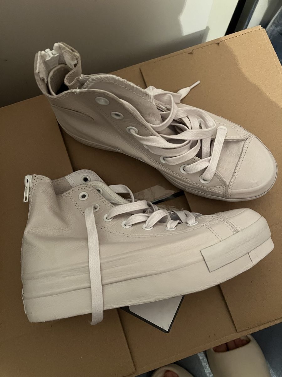Converse Damenschuhe: Converse Chuck Taylor All Star Leder Grösse 37 – Gebraucht aus Bettlach von Tradenet100 1