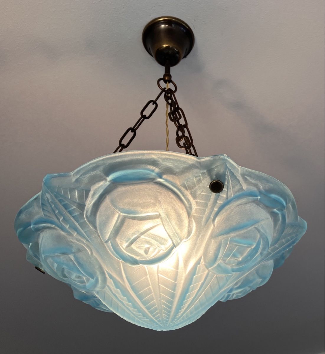 Lampadari & plafoniere: Deckenlampe  Artdeco Pressglas satiniert um 1930 – Usato da Zürich venduto da otomado