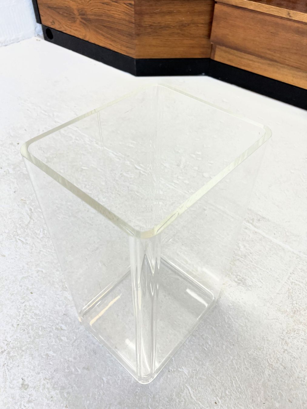 Altri mobili per ufficio: 80/90er Jahre Plexi Schirmständer – Usato da Walzenhausen venduto da stilvollwohnen 3