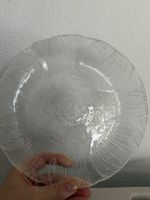 Glass serving plate floral pattern diameter 20 cm