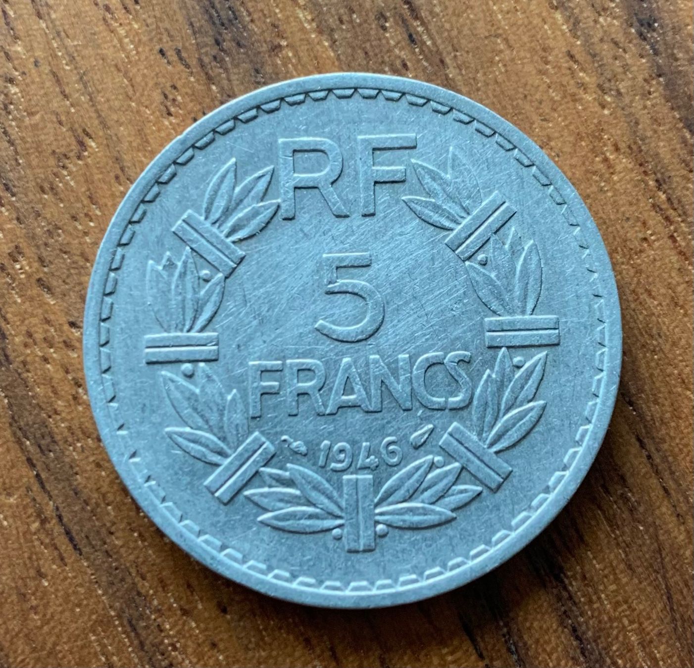 Tutti le monete: Frankreich 5 Francs 1946 – Usato da Opfikon venduto da BananaGio01