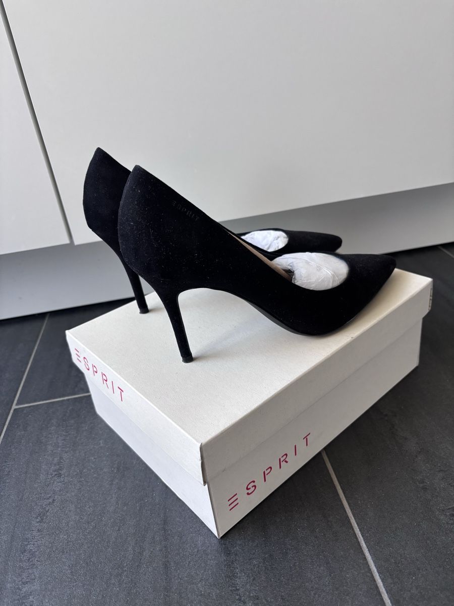 Esprit Scarpe da donna: Pumps Esprit Gr. 40 schwarz  – Usato da Uster venduto da bat_f22x 1