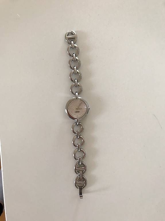 Esprit Uhren: Esprit Armbanduhr Damen mit Strasssteinen / Silber – Gebraucht aus Aarberg von Beni-Nadine86 1