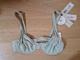 Triumph Bikini Top/ Bikinioberteil NEU! Grösse 40 B 