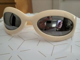 Lunettes de soleil vintage 90s style Y2K cream ovale neuve