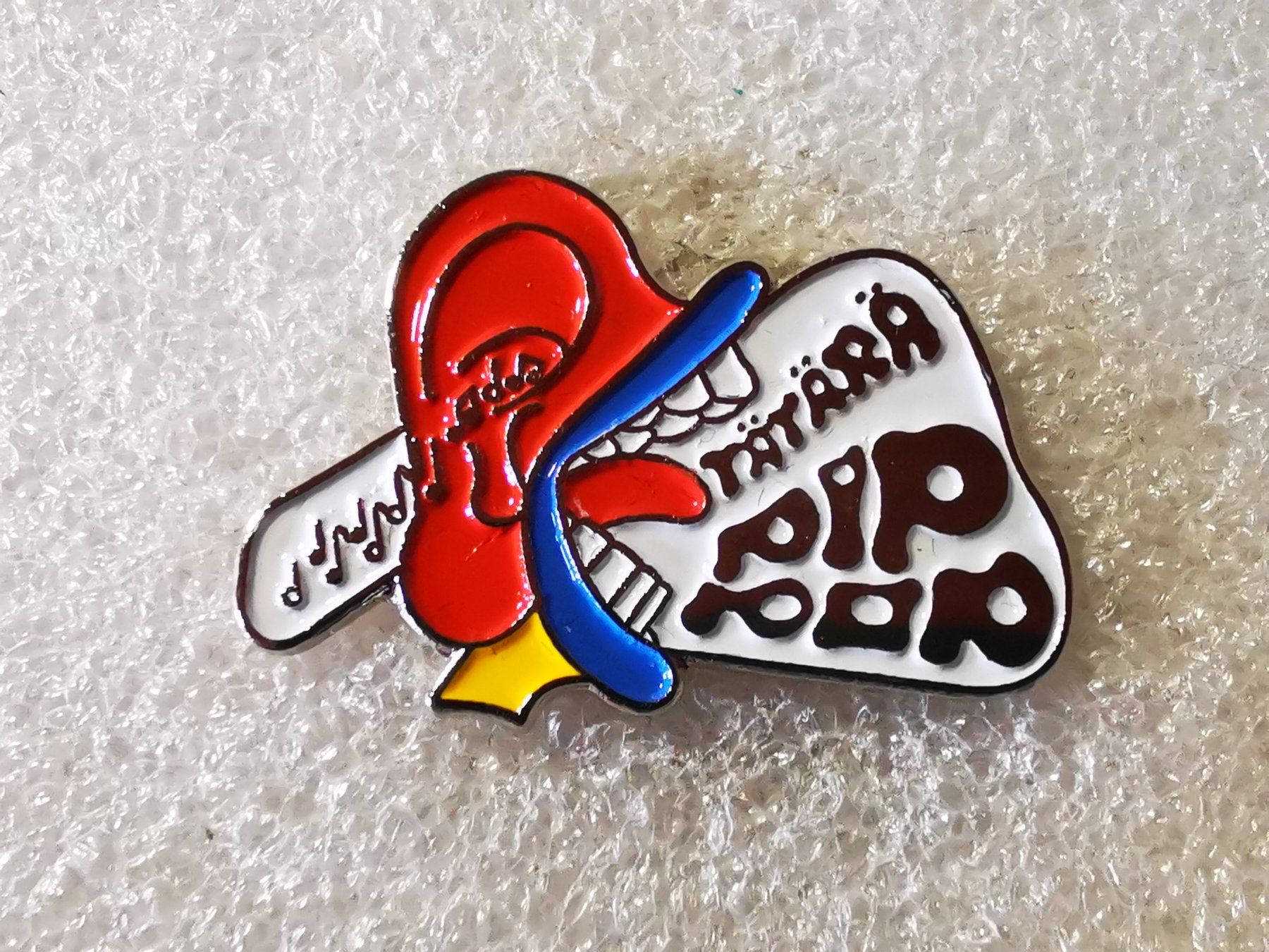Placchette & Badge: Ansteckpin 144: Tätärä – Usato da Oppligen venduto da Pin-Fall-Shop