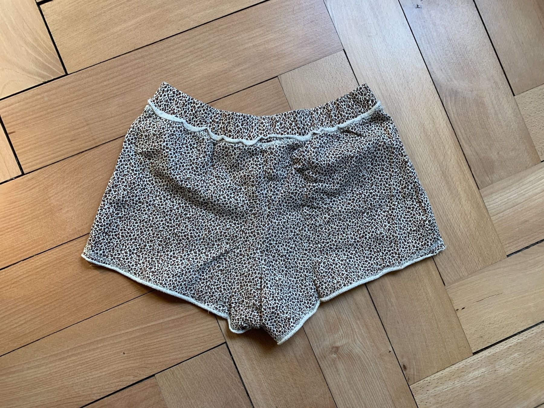 Pantaloni: TEZENIS - Leo Sweatshorts S – Usato da Zürich venduto da Diazaio 3