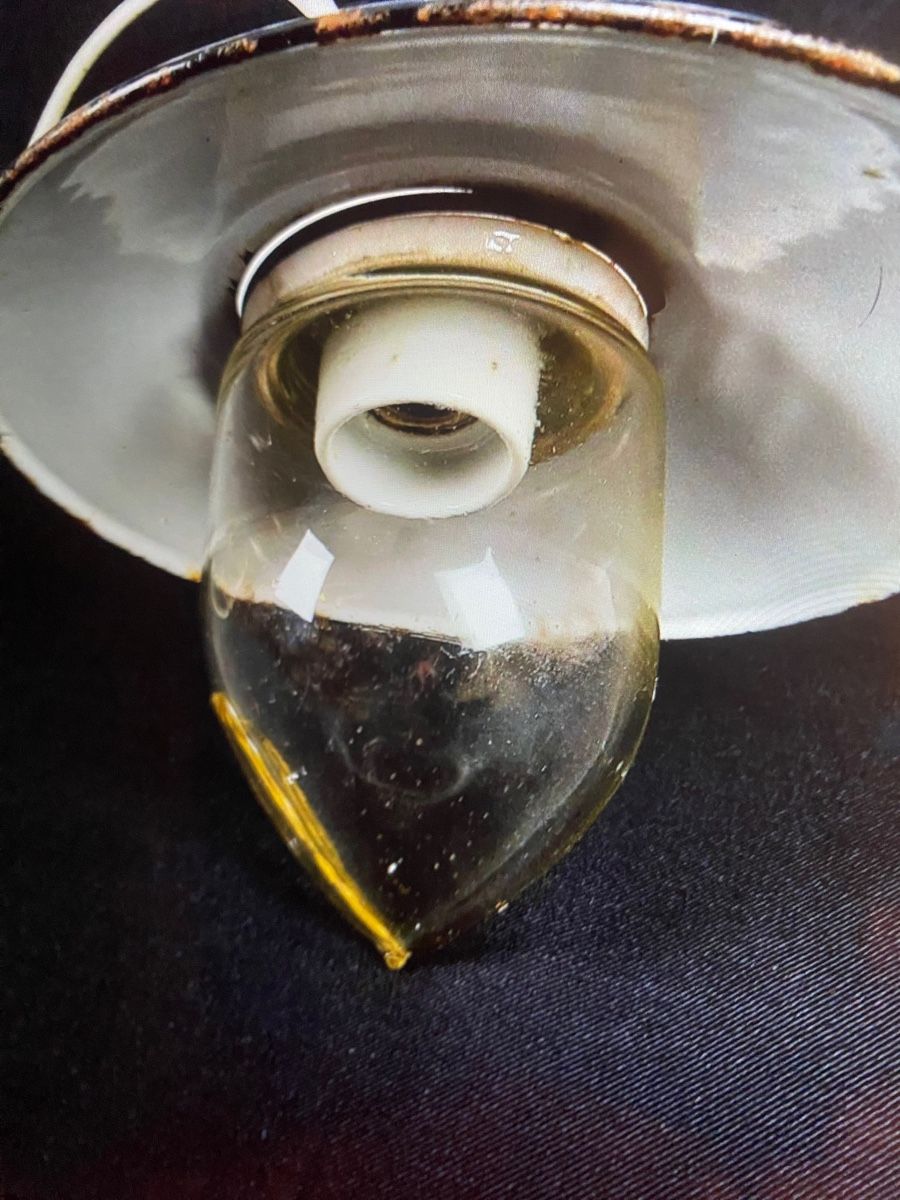 Lampade: Vintage Lampe – Usato da Schlieren venduto da Jeajet 2