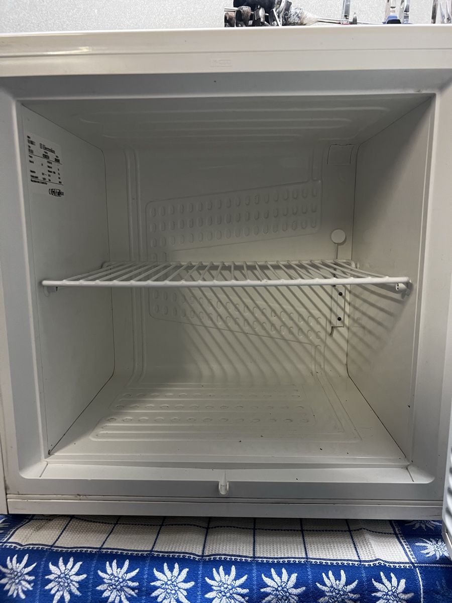 Gefrierschrank: Electrolux Gefrierschrank, 50 Liter – Gebraucht aus Trasadingen von Kaffee.mann 3