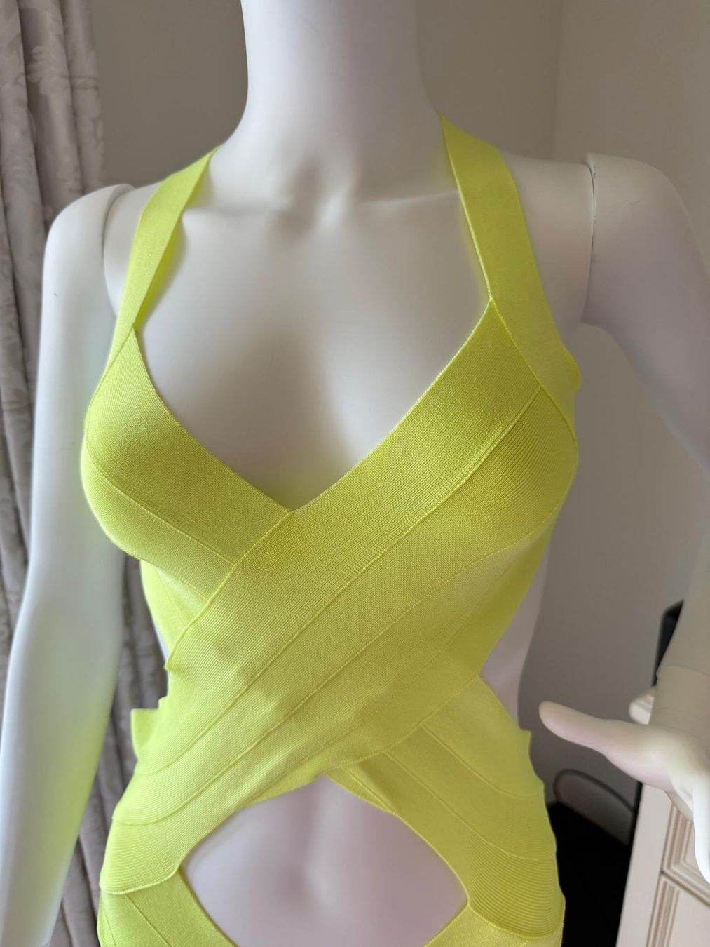 Costumi da bagno & Bikini: Herve Leger Badeanzug, neongelb, Gr. S – Usato da Oberarth venduto da SSS. 1