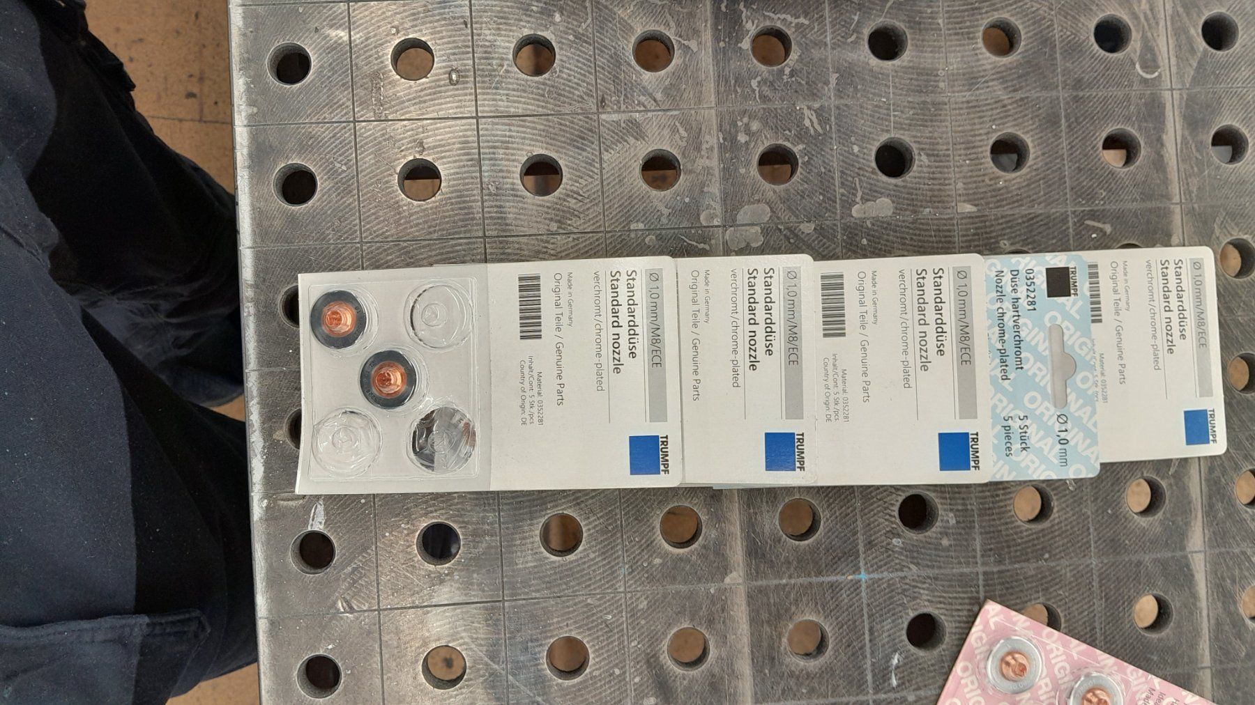 Altro per industria metallurgica: Trumpf TC-600L Düsen 1.0 – Nuovo e nell'imballaggio originale da Hildisrieden venduto da eLuterbachAG