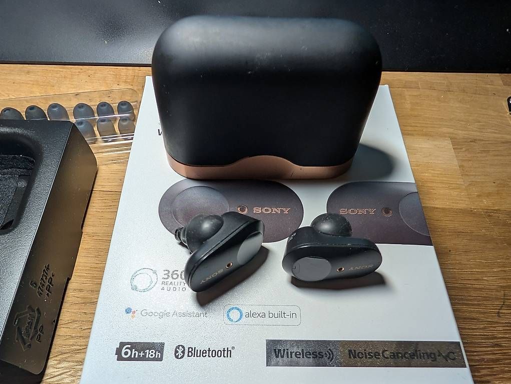 Sony Casques audio: Sony WF-1000XM3 True Wireless Kopfhörer mit ANC – D'occasion à Gommiswald par Derbeth01 1