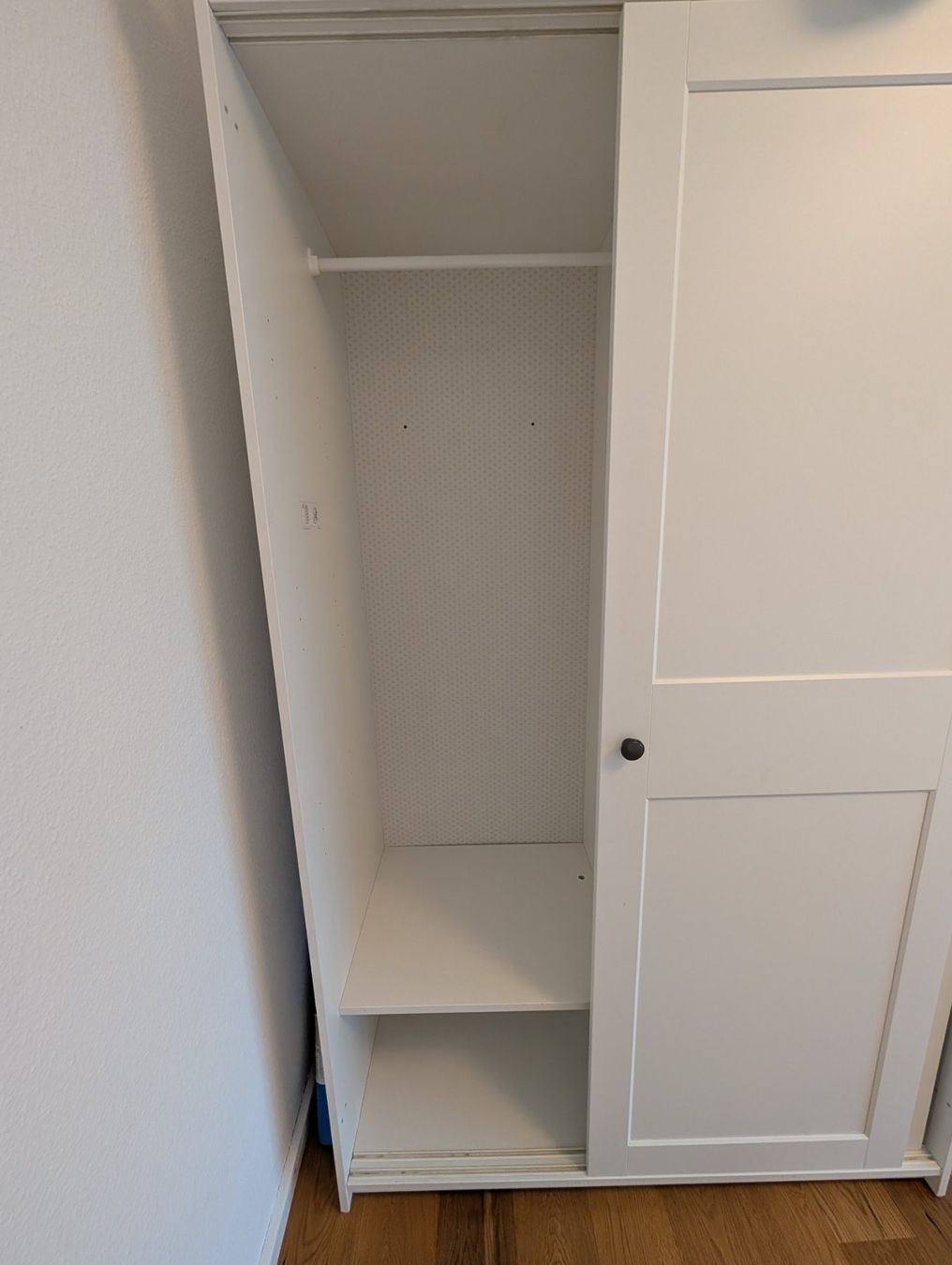 Ikea Armadi: IKEA HAUGA Kleiderschrank – Usato da Ermatingen venduto da neo_jby6 3