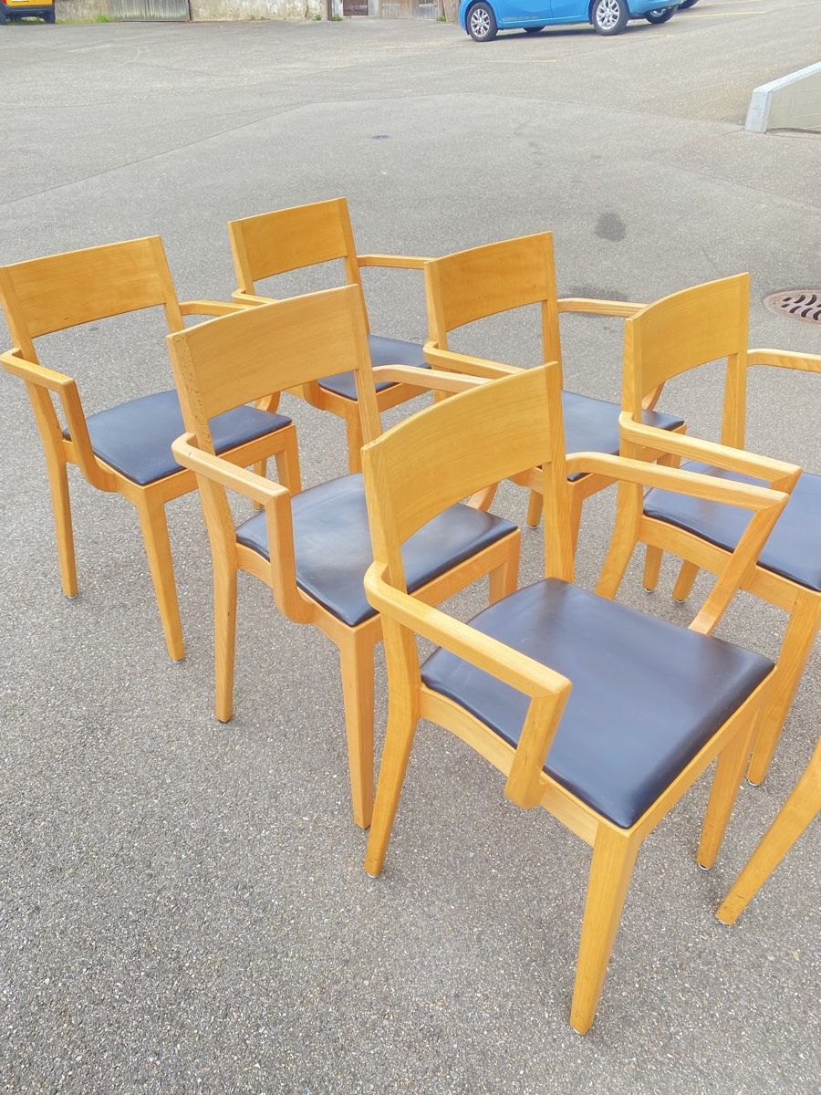 Horgen Glarus Chaises: Horgenglarus Miro  von Hannes Wettstein .7 . Stück – D'occasion à Rudolfstetten par Zeyno 1