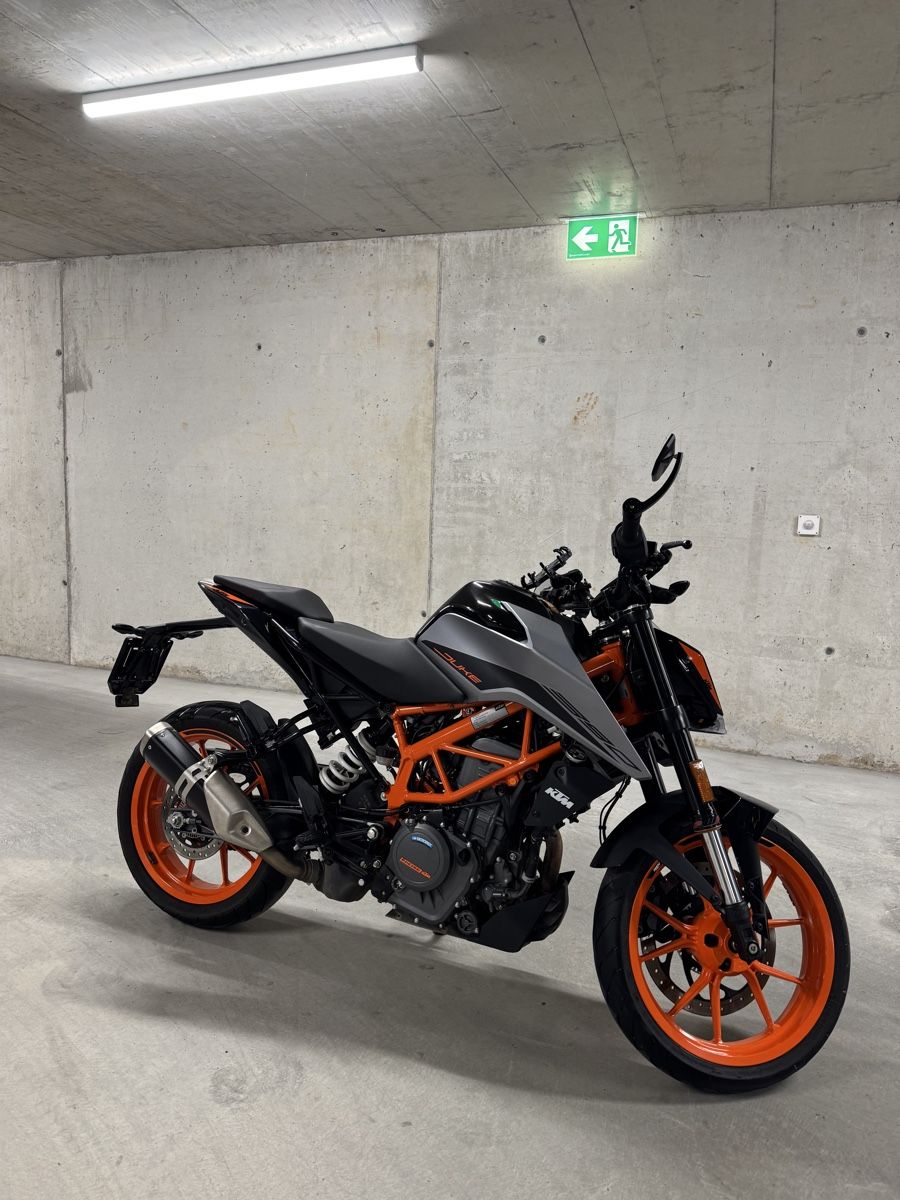 KTM Strada: KTM Duke 390 – Usato da Binningen venduto da eli_gn58 1