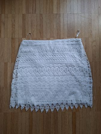 Weisses Spitzenkleid, Grösse L, perfekt für den Sommer!