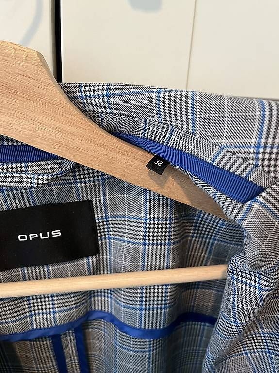 Giacche: Opus Blazer Janinka Square grau-blau Gr 38 – Usato da Oftringen venduto da sdo_5gdp 1