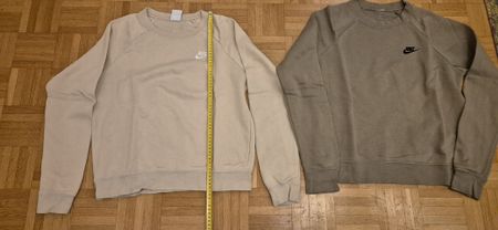 Nike Pullover Set zwei Stück Beige und Olive getragen