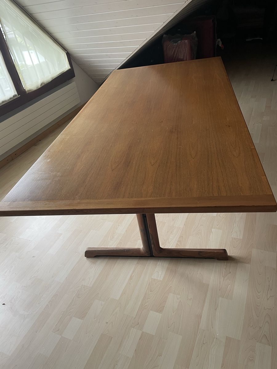 Tavoli: Tisch – Usato da Hünenberg venduto da Bettsocke6 1