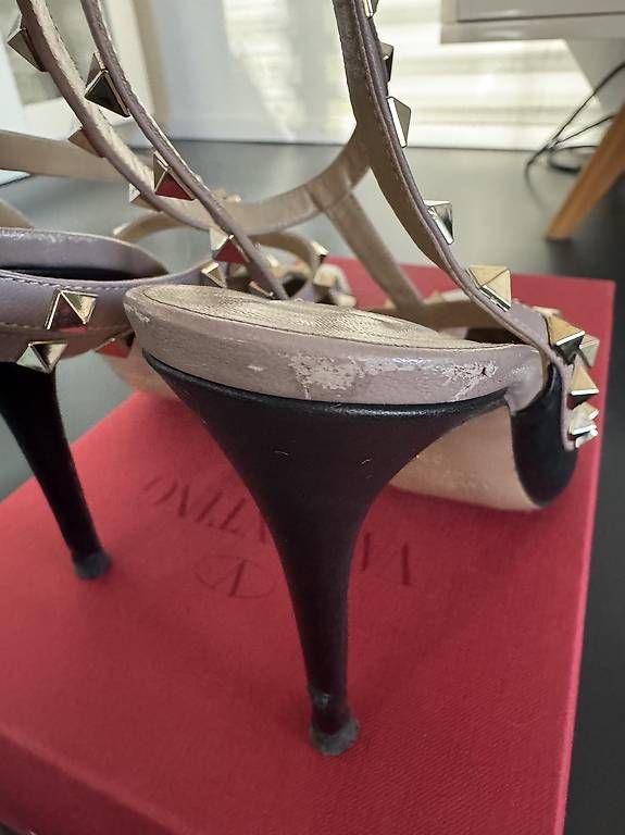 Valentino Scarpe da donna: Valentino Garavani Rockstud Heels ? Grösse 39 – Usato da Zürich venduto da danamihaela12 2