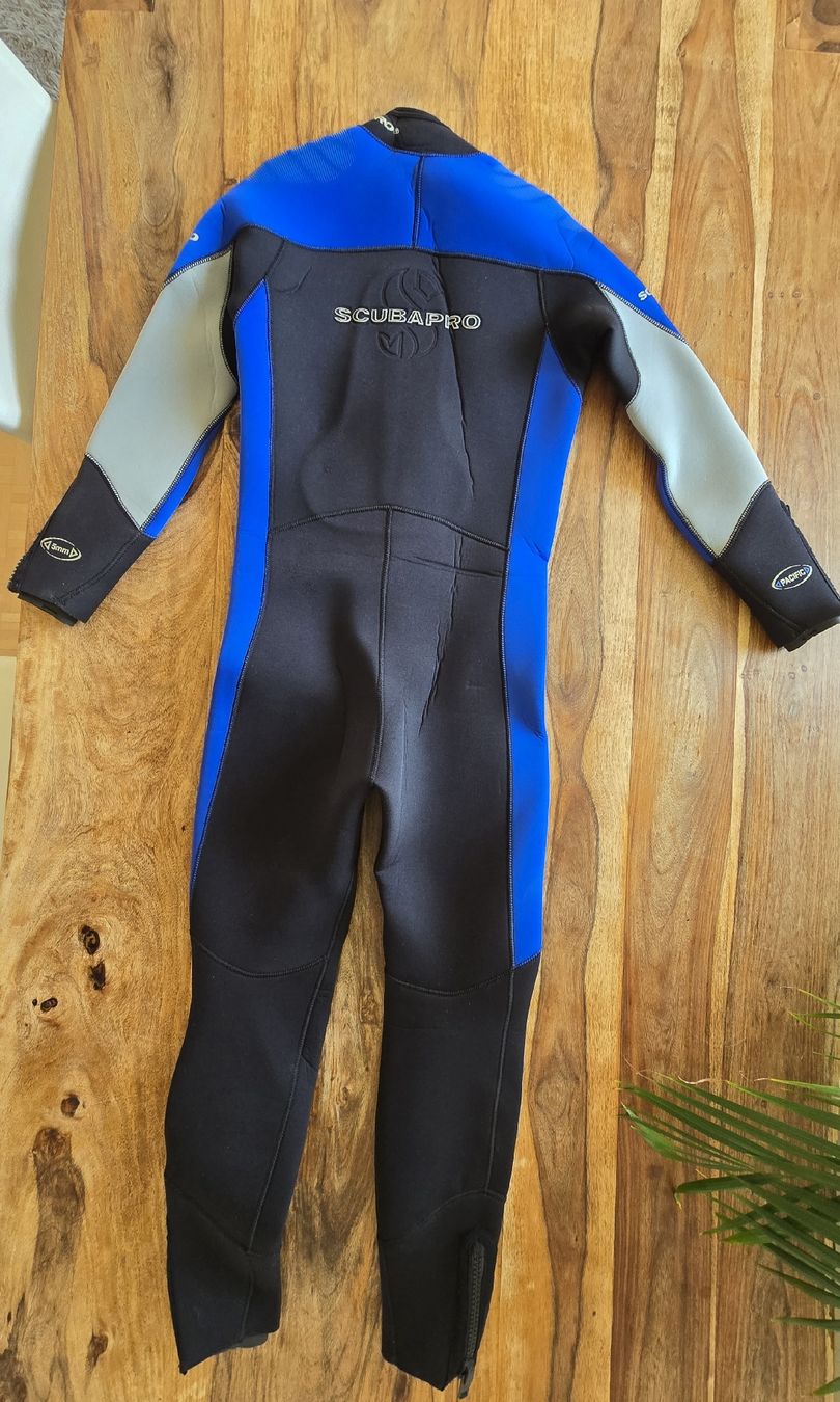 Scubapro Mute per immersioni: Tauchanzug Scubapro, Grösse M Herren – Usato da Adligenswil venduto da kinimodiger 2
