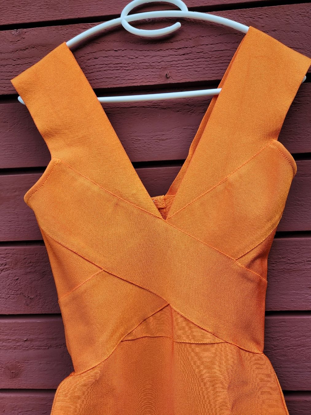 Kleider: Oranges Sommerkleid, Grösse S – Neu (gemäss Beschreibung) aus Richterswil von MANANA_24