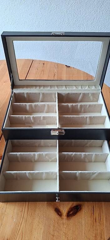 Sonstige Kleidung & Accessoires: Brillenbox echt Leder – Gebraucht aus Männedorf von Mis_nl7l 1