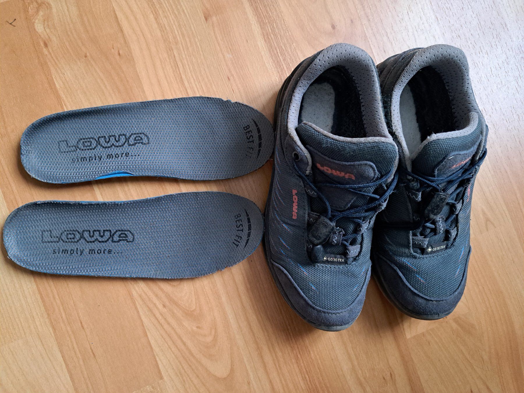 Lowa Scarpe per ragazzi: Lowa Gore-Tex Wanderschuhe Kinder Gr 30 – Usato da Elsau venduto da swissmade77 3