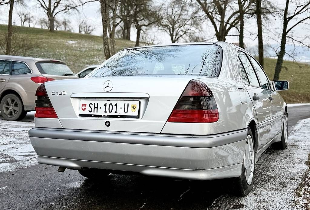 Autos: Mercedes Benz C 180 Esprit – D'occasion à Trasadingen par lul_r9q8 4