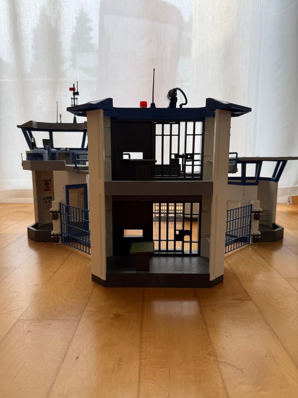 Playmobil Spielzeuge: Playmobil Polizei-Station 6919 mit Quad – Gebraucht aus Erlinsbach SO von Sissi95 2