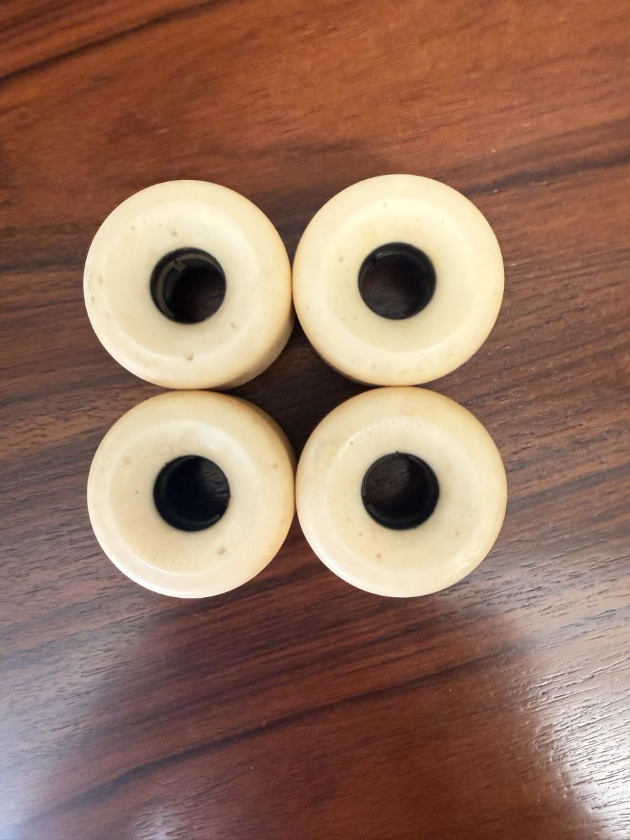 Skateboards: Skatedeluxe Cruiser Rollen – Gebraucht aus Gümligen von sin_g6sx 1