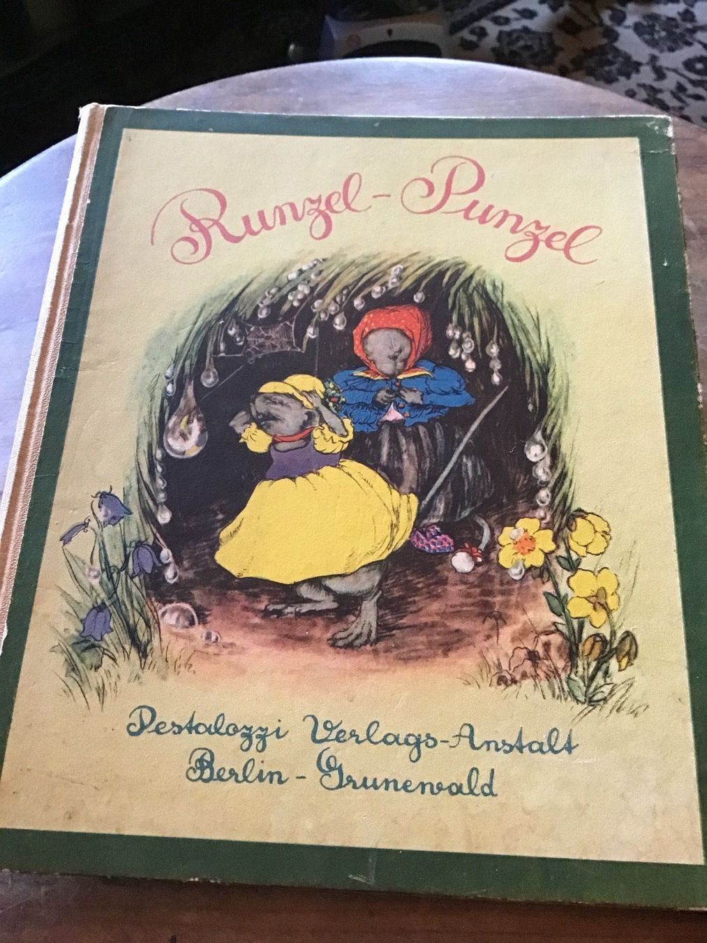 Bücher: Altes Kinderbuch Runzel- Punzel – Gebraucht aus St. Gallen von Goldlilly 1