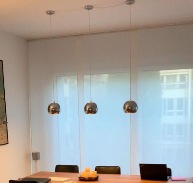 Lampadari & plafoniere: Three Modern Chrome Pendant Lighting Fixture – Usato da Zürich venduto da gab_2gvg